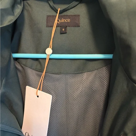 NWT Quince Green Weatherproof Rain Trench Coat - Picture 3 of 5